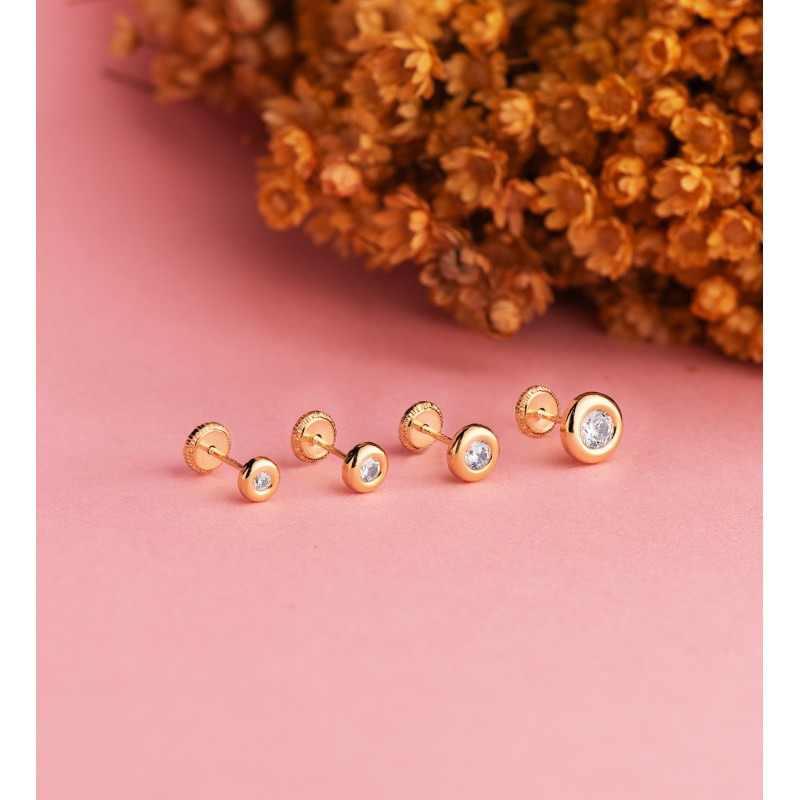 Pendientes Oro Amarillo Chaton Con Circonita. Medida: 5,5Mm. Cierre Tuerca oro 18k