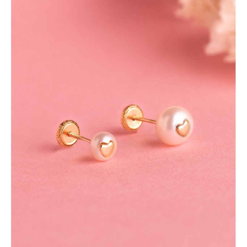 Pendientes Oro Amarillo Perla Con Interior De Corazon. Medida: 5 Mm. Cierre Tuerca oro 18k