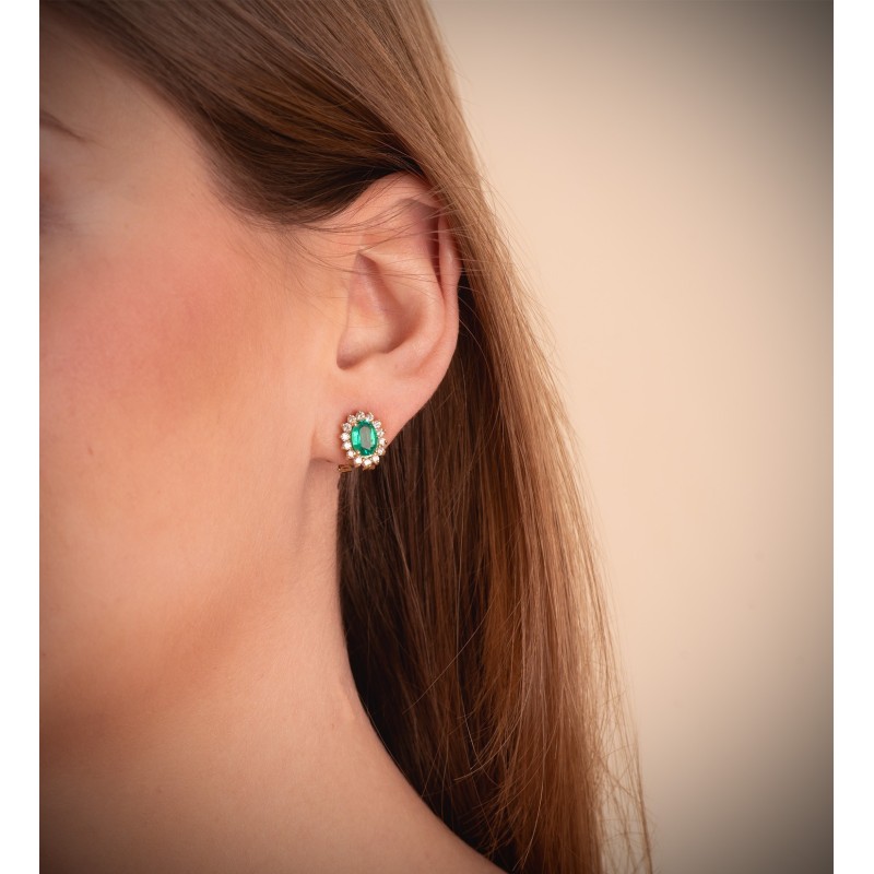 Pendientes O.Amarillo Diam. Laboratorio Y Esmeralda Recrist. 7X5 Mm 1,50Qt 0,580Qt Vs-2 G. 11,5X9,5 Mm oro 18k