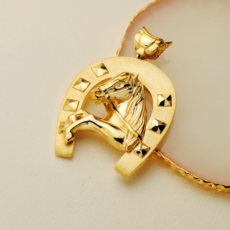 Colgante Oro Amarillo Herradura Con Caballo 48X40 Mm oro 18k