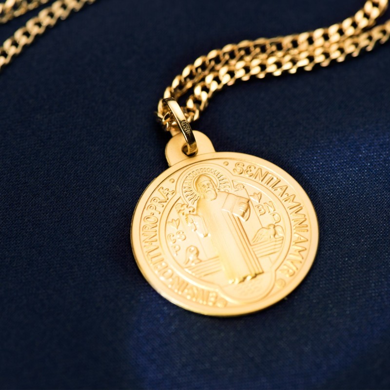 Medalla Escapulario Oro San Benito Monje 24 Mm Matizado oro 18k