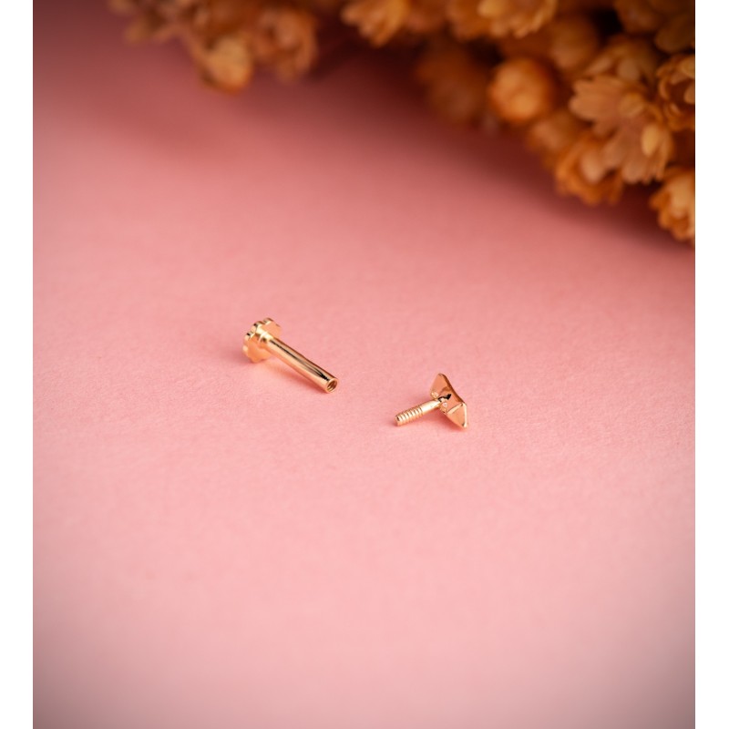 Piercing De Oreja Oro Amarillo Barrita Con Circonitas 5X2 Mm. Grueso Barra 1.20 Mm. Cierre Tuerca oro 18k