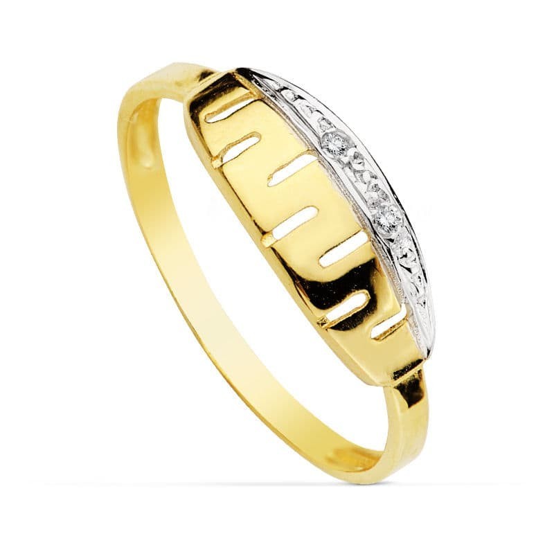 Sortija Oro Bicolor Con Motivo Calado Greca Y Circonitas. Ancho: 6 mm oro 18k