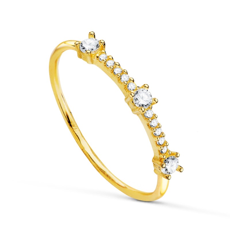 Sortija Oro Amarillo Con Circonita En Garras. Ancho Cuerpo: 2mm oro 18k