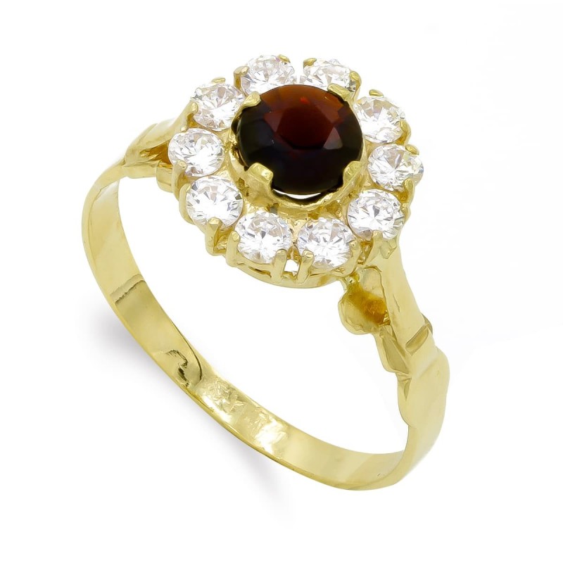 Sortija Oro Amarillo Cuajo Granate Y Circonitas. Ancho: 11mm oro 18k