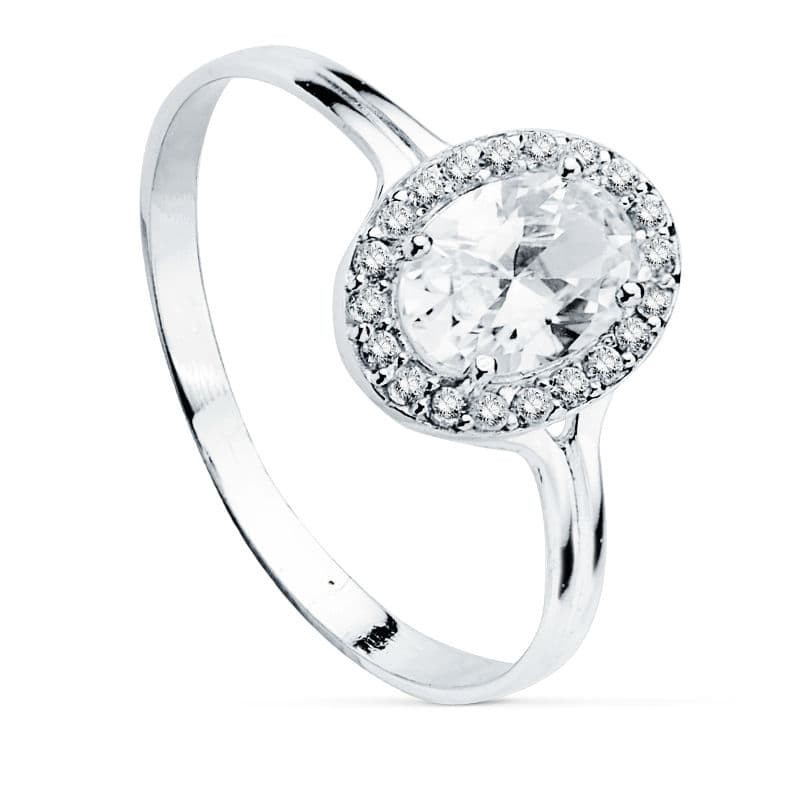 Sortija Oro Blanco Motivo Oval Con Circonitas. Medida: 10X8 mm oro 18k