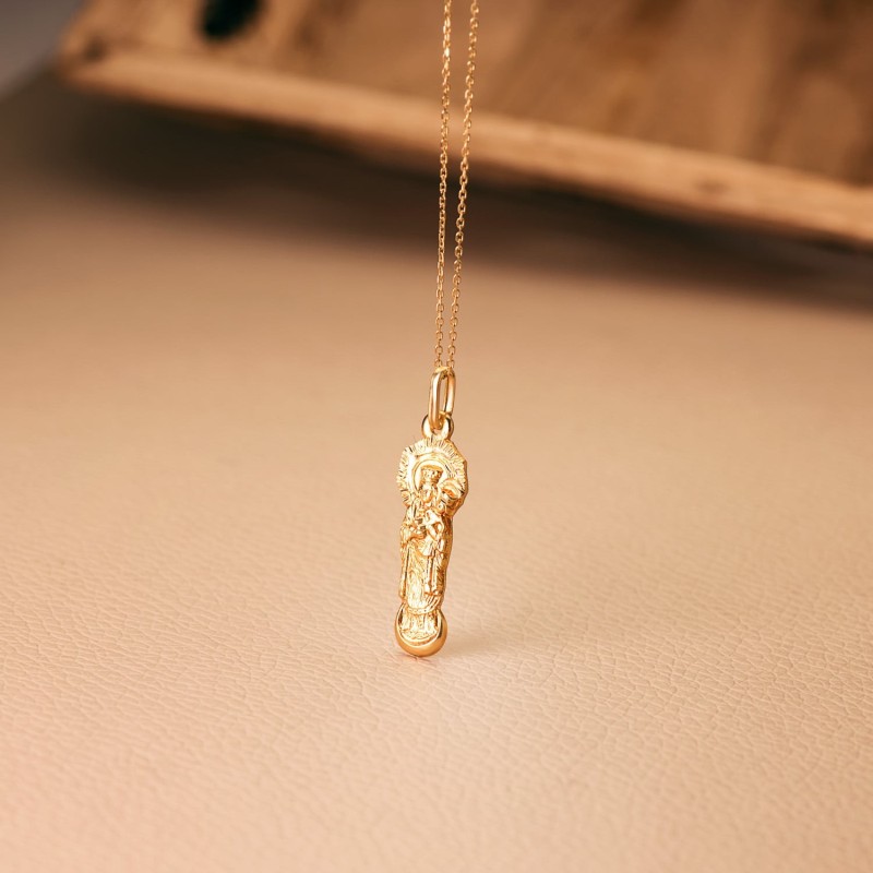 Medalla Silueta Oro Amarillo Virgen De La Almudena 28X9 Mm oro 18k