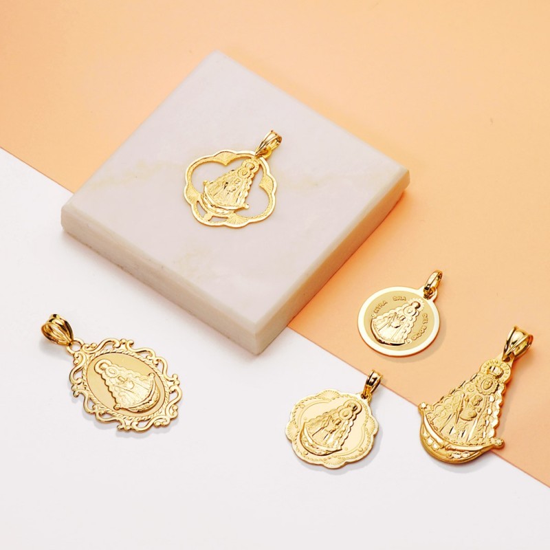 Medalla Oro Amarillo Virgen Del Rocio Cerco Calado En Brillo 31X21 Mm oro 18k