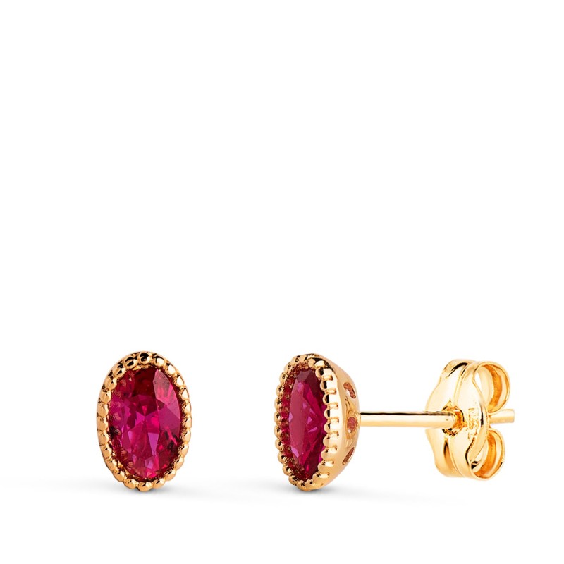 Pendientes Oro Amarillo Oval Piedra Roja Bordes Bolitas. Medida: 6 X 4Mm. Cierre Presion oro 18k