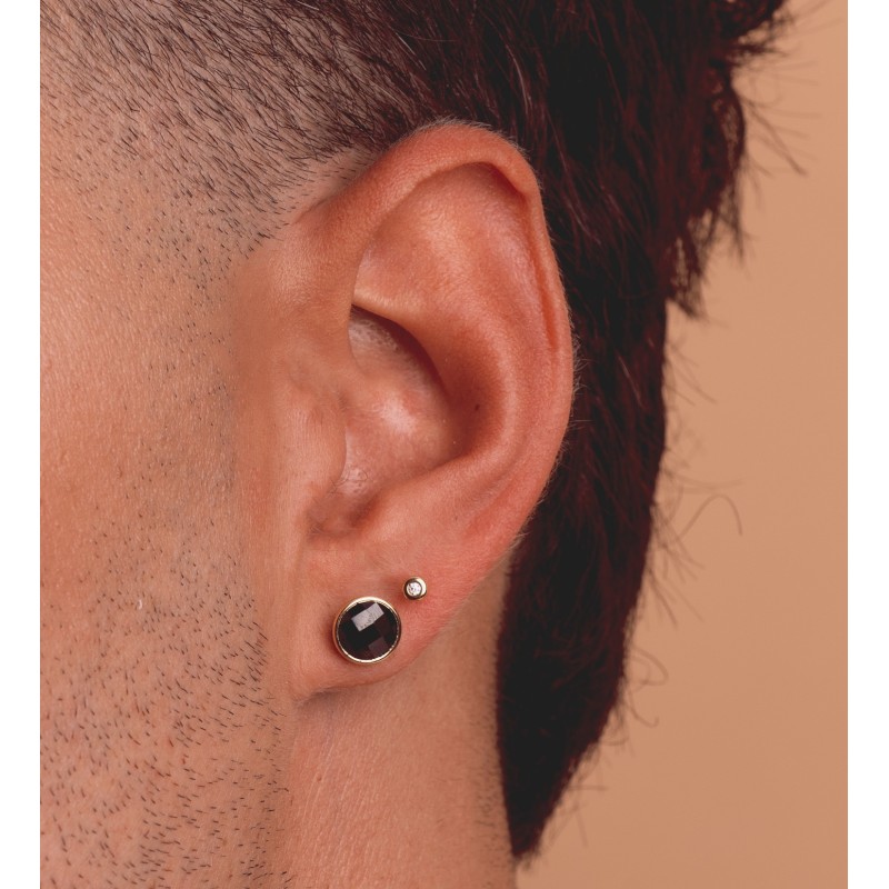 Pendientes Oro Amarillo Chaton Con Circonita Negra. Ancho: 8,5 Mm. Cierre Presion oro 18k
