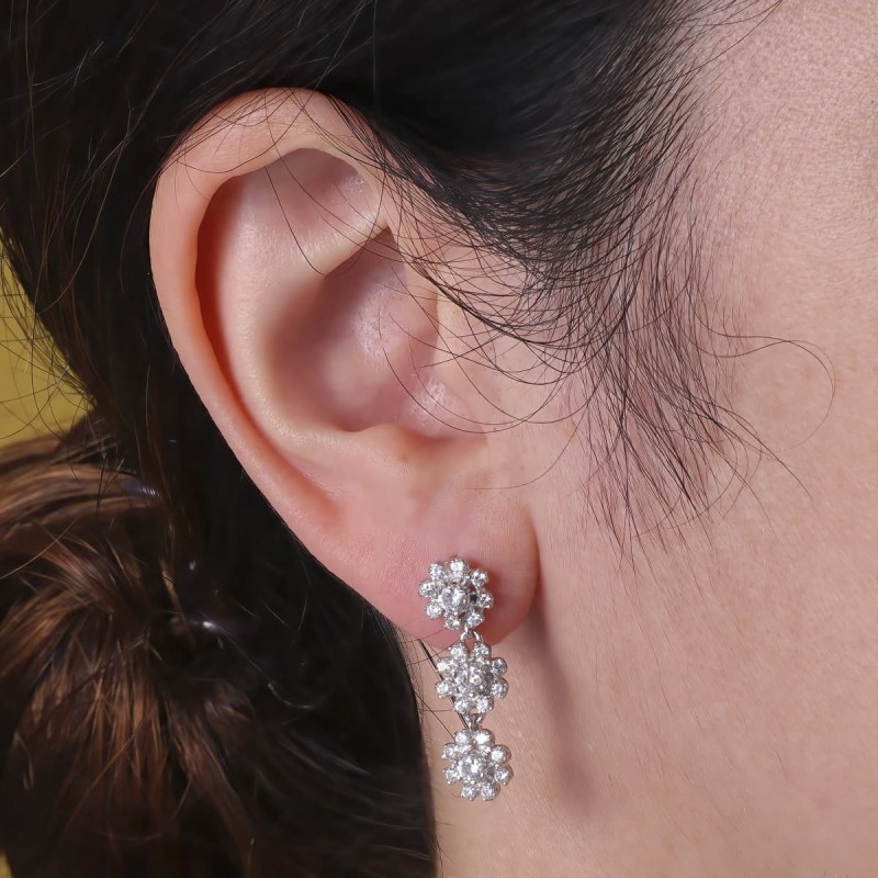 Pendientes Oro Blanco Juego Novia Largos Tres Cuajos 25X8 Mm Cierre Presion oro 18k