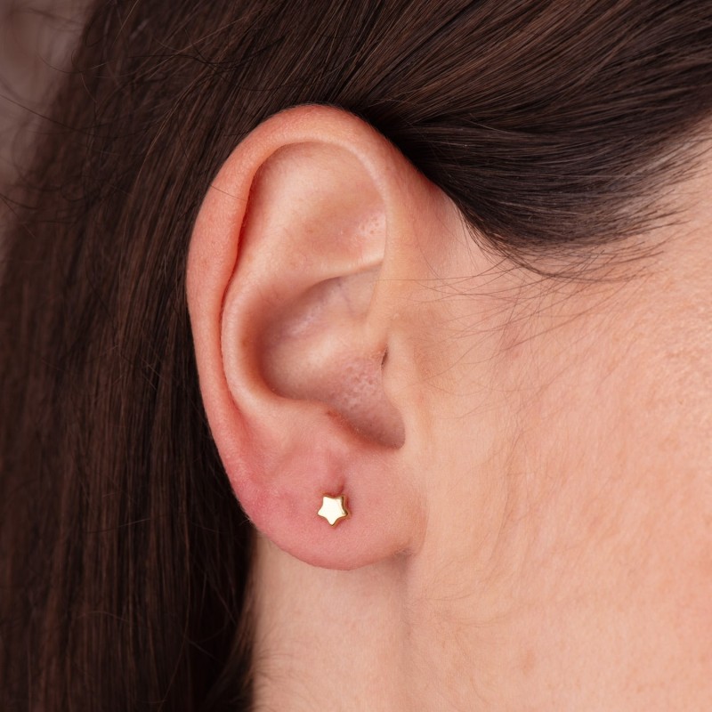 Pendientes Oro Amarillo Estrella Lisa 4,5 X 4,5 Mm. Cierre Tuerca oro 18k