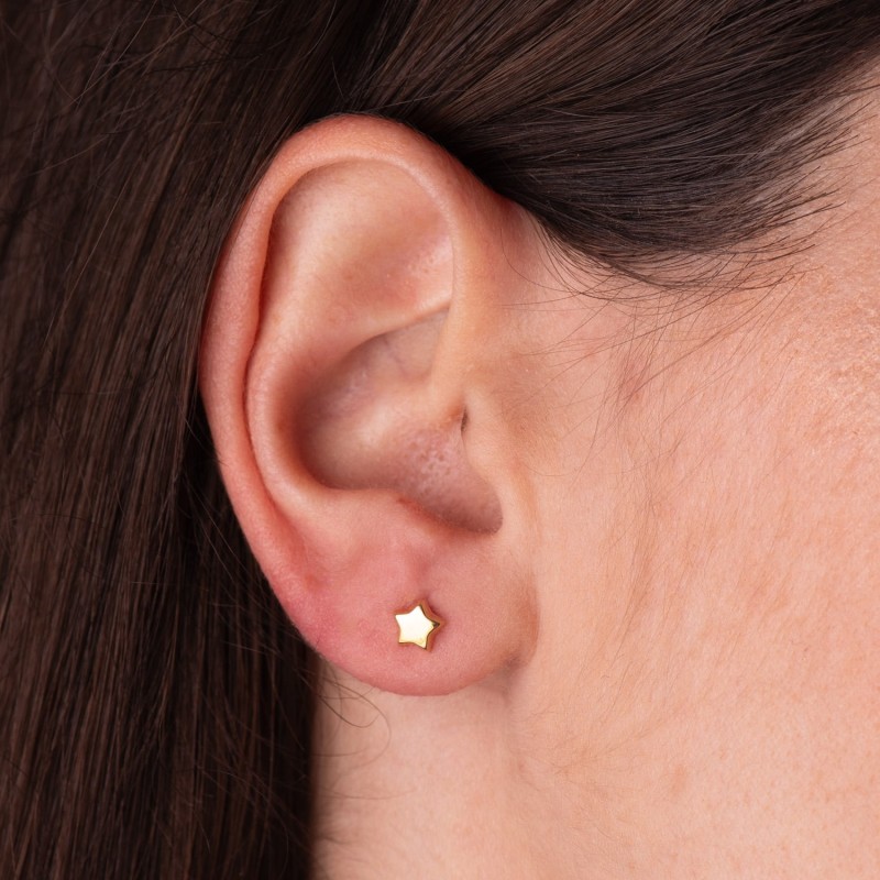 Pendientes Oro Amarillo Estrella Lisa 5,5 X 5,5 Mm. Cierre Tuerca oro 18k
